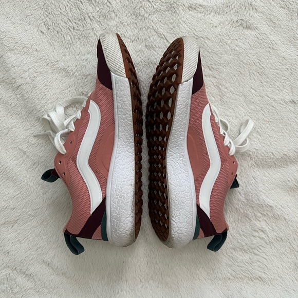 EUC VANS SIZE 5.5 WOMENS - Picture 2 of 7